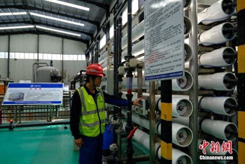 走進天山，探秘世界在建最長高速公路隧道——速美特